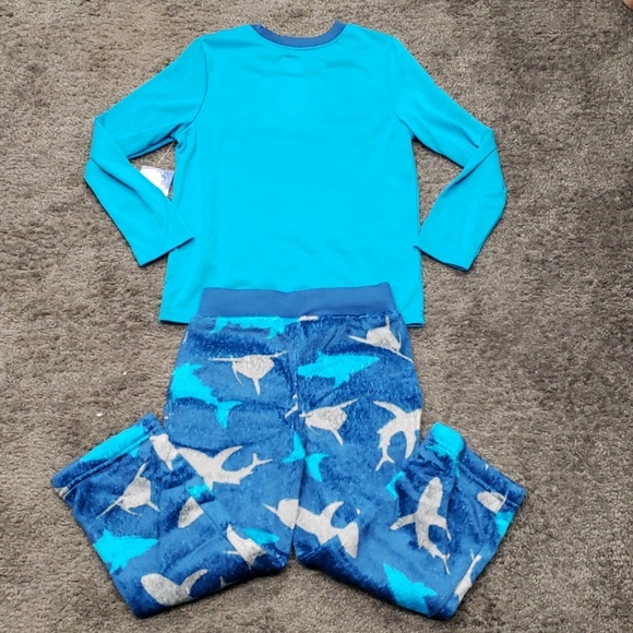 Wonder Nation Boys 2 Piece Pajama Set X-Small 4//5, Calypso Blue Shark